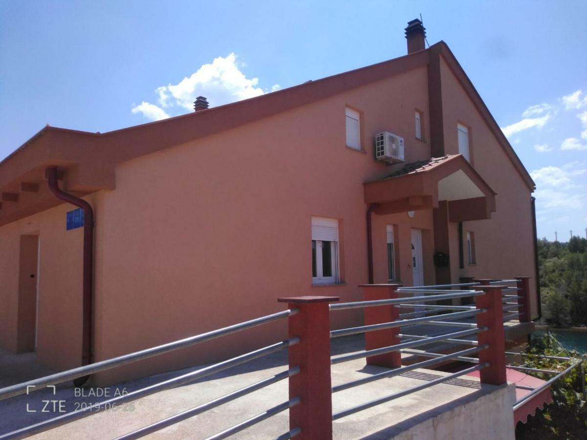 Tereza Obrovac Exterior foto